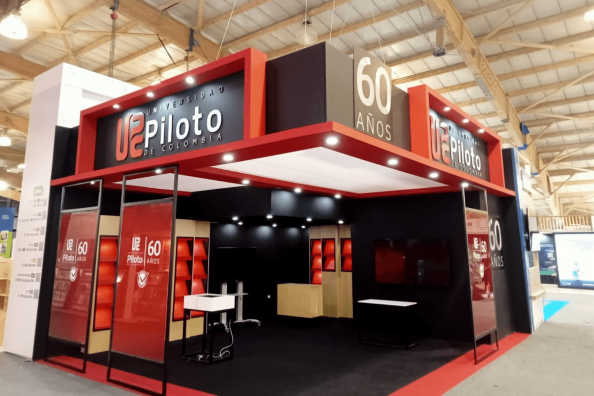 STAND UNIPILOTO FERIA